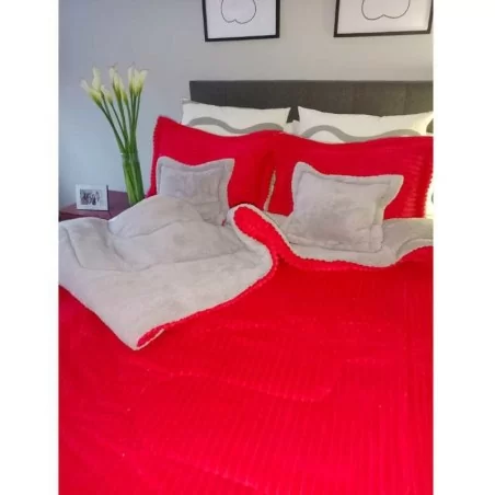Acolchado Doble faz Acanalado-Ovejero para Cama Doble. Incluye Fundas y cojines decorativos