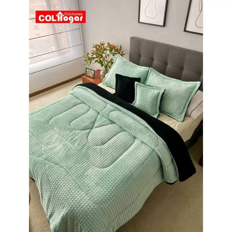 Acolchado Doble faz Acanalado-Ovejero para Cama Doble. Incluye Fundas y cojines decorativos